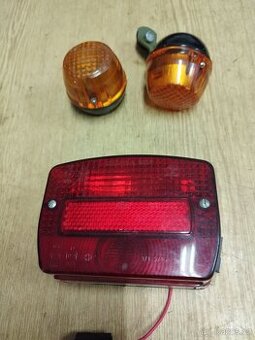 Ural-Dněpr zadní světlo, směrovky