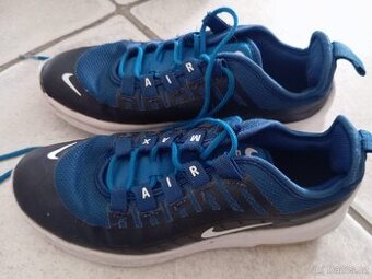 Chlapecké sportovní boty Nike vel.35,5 - zamluveny