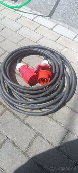 Kabel 380V s koncovkama 32A