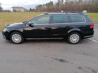 VW Passat B7, 2.0 tdi 130 KW. 180 PS. Servis VW.