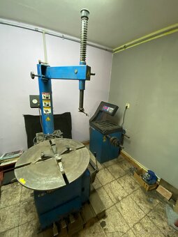 Zouvačka pneu Univer NHT 860A Vyvažovačka NHT 268