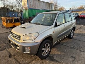 Toyota Rav 4 03 2.0 D4D pouze na náhradní díly