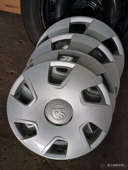 4x originál poklice Škoda 6Jx15" DAKARA