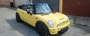 Mini Cooper S cabrio 125kw najeto 105tkm