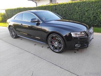 Audi S5 4,2 FSI V8