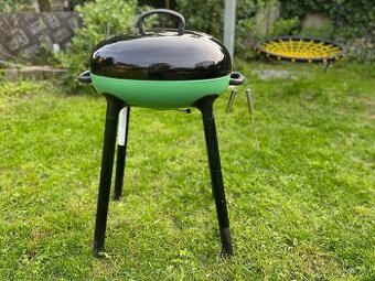 Prodám bytelný gril na uhlí IKEA