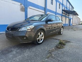 Kia Pro Ceed 1.6 CRDI, Facelift, Klima,Serviska.
