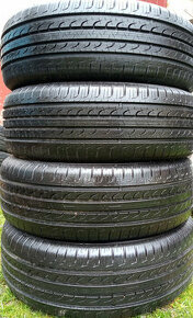 Zánovní letní pneumatiky Goodyear 215/60/17 99,99%
