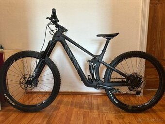 Carbonowe Horské kolo Canyon Strive CFR