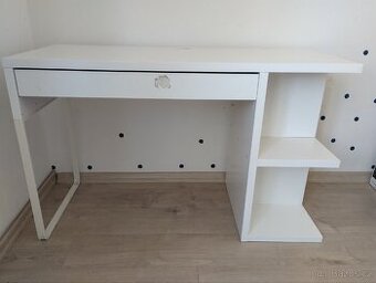 Stůl IKEA