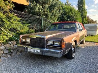 Lincoln Town Car kabriolet