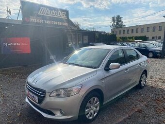 Peugeot 301 1,2 i Klima, 8xPneu, Tempomat