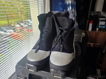 FISHER XC COMFORT BEŽKY