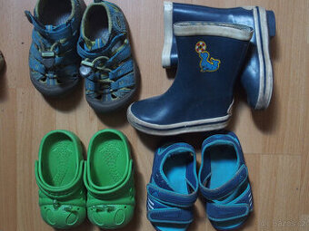 Prodám dětské boty stélka 14-15 cm=4ks=100Kč vše na foto