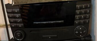 Prodej: Autorádio Mercedes-Benz (W211/W219)