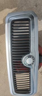 Prodám přední masku na škoda Octavia 1