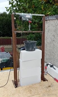 Stavební výtah, vrátek