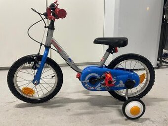 Dětske kolo s ochrannými kolami