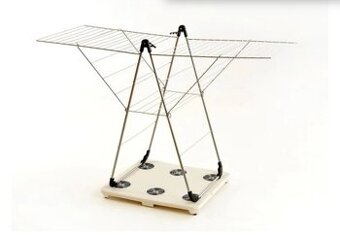 Sušička prádla s ventilátorem