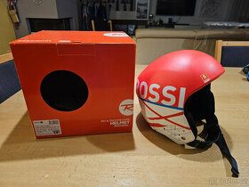 Prodám dětskou helmu ROSSIGNOL, vel. 55-56 cm