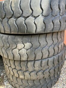 Nákladní pneu 315/80 R 22,5