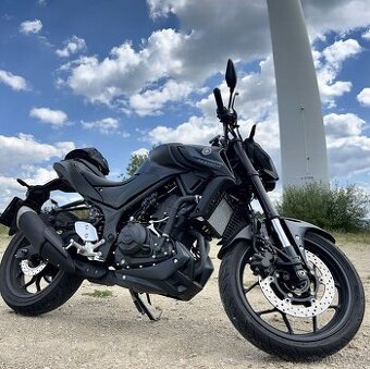 Yamaha MT-03