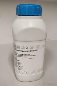 Hydrochinon pro ČB fotografii