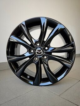 Orig. Mazda 5x114 _ 17" Black - Top