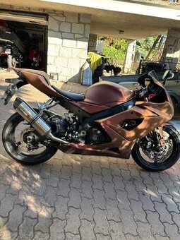 suzuki gsxr 1000 k6
