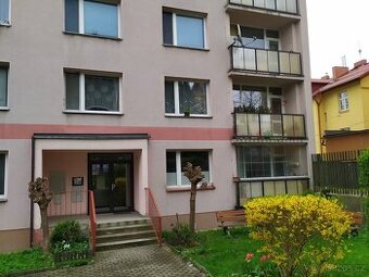 Pronájem krásného 2+kk nedaleko centra Lbc