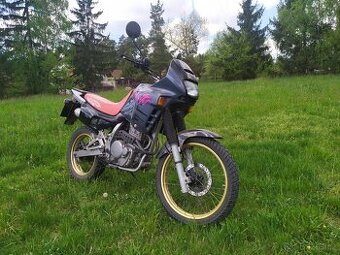 Honda NX 650 Dominator