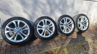 Audi A6, TT - R18 - 9J×18H2 ET52, pneu Contitental 235/45