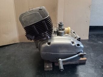 Motor Jawa 350 konopice.