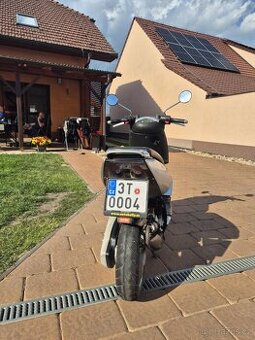 Skútr Aprilia Area 50