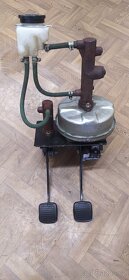 NOVY POSILOVAC BRZDY SERVO SKODA 136 RAPID 130 120 GL GARDE