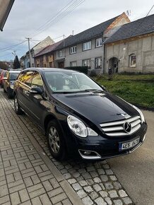 Mercedes - Benz R 320 4 matic