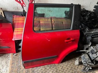 Zadni pravy dvere skoda yeti
