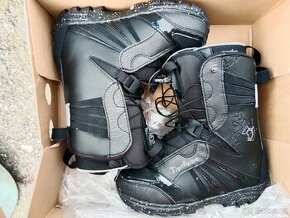 Nepoužité snowboardové boty Northwave. Velikost 36