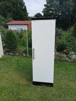 Gastro lednice helkama se zárukou