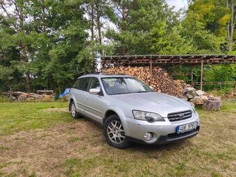 Subaru Outback 2,5 automat nová stk