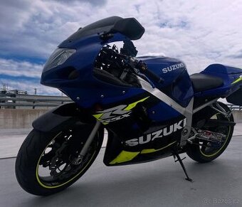 Suzuki gsx-r 600 K1