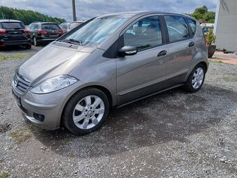Mercedes-Benz Třídy A, 2.0i, automat, ALU, tažné