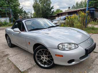 Mazda MX-5 ROADSTER Miata jeden majitel 2004 kabrio MX5