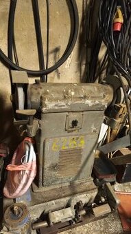 Stojanova dvoukotouční bruska