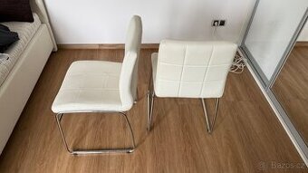 Prodám 2 židle (JYSK) - bílá koženka / kov