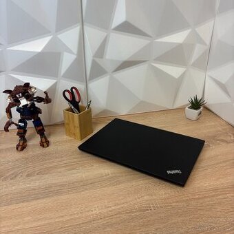 Lenovo ThinkPad T14 WIN11 i7-10610U/24GB/512SSD/ZAR+DPH