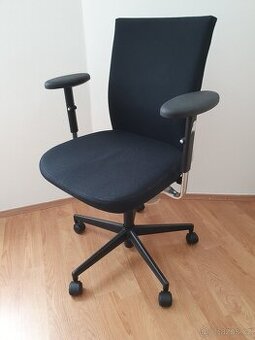 Židle kancelářská , Vitra, Axess, černá/bílá