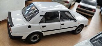 Škoda 105L a Škoda 130 1:18