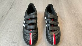 Fotbalové boty Adidas velikost 38