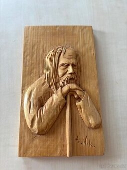 Starožitný obraz dřevořezba stařec s holí, 28x17 cm